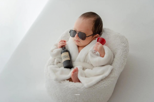 广西宝宝额头高聪明有福气